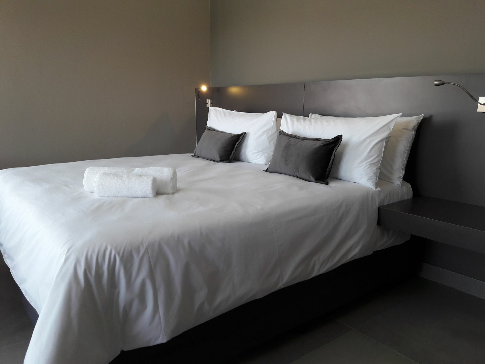 Atlantic Apartments Swakopmund Esterno foto